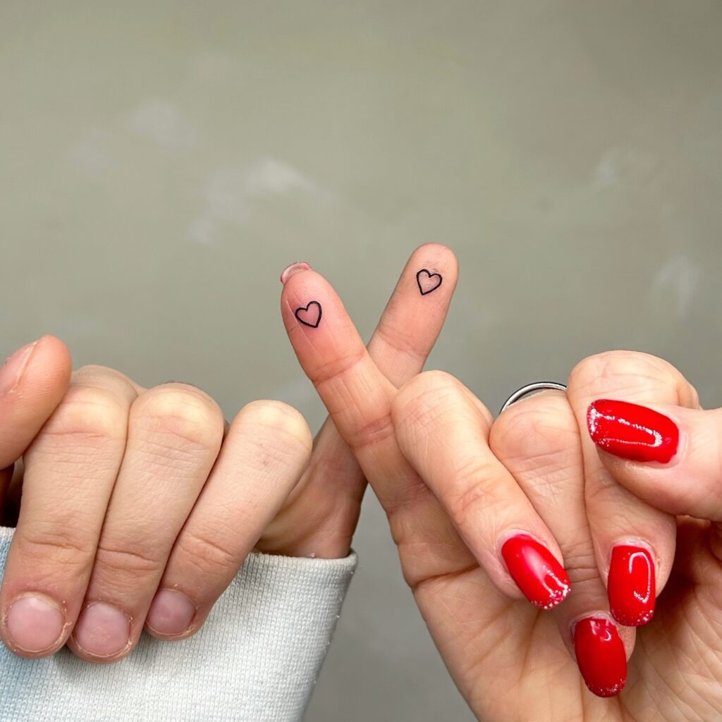 Matching Finger Heart Tattoos for a Special Bond Tattoo Design