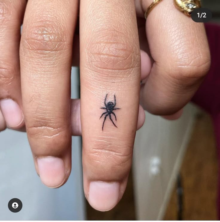 Tiny Spider Finger Tattoo Tattoo Design