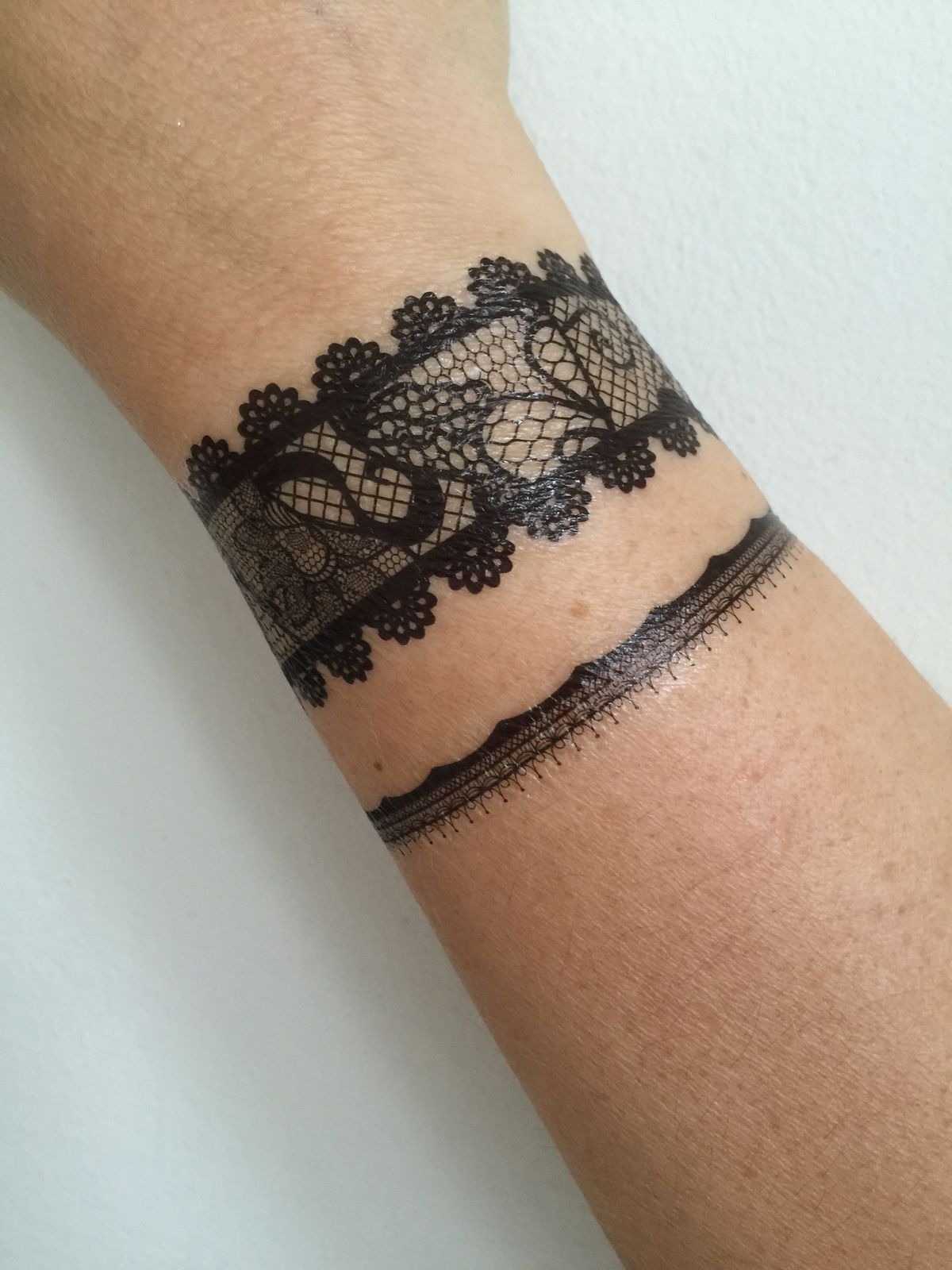 Color Floral Lace Shoulder Tattoo Tattoo Design