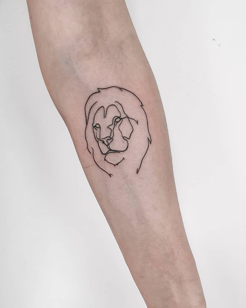 Linear Art: The Outline Lion Tattoo Design