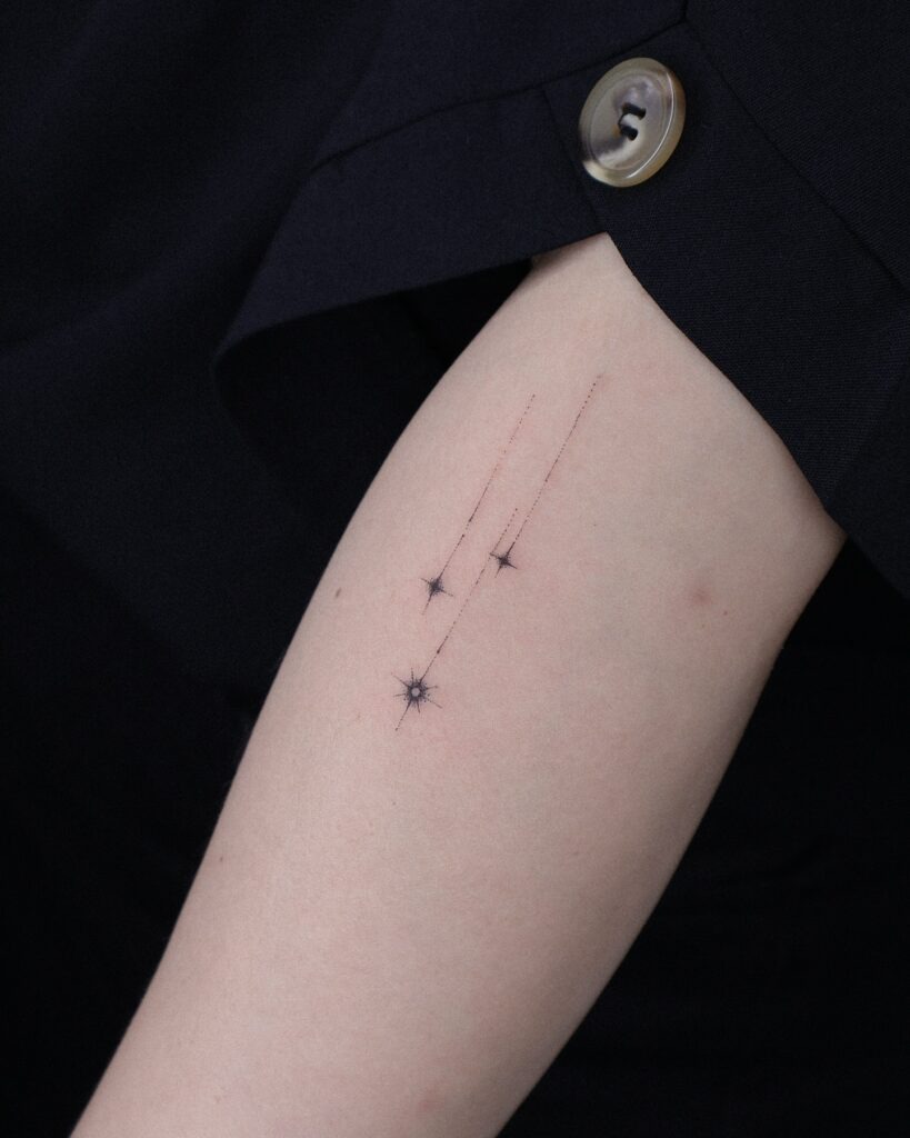 Minimalist Shooting Stars Tattoo Design