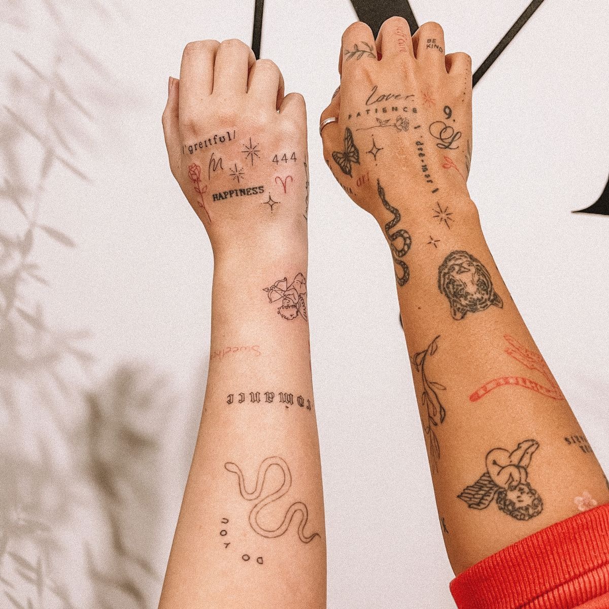 Artistic Mini Gallery Sticker Sleeve for Women Tattoo Design