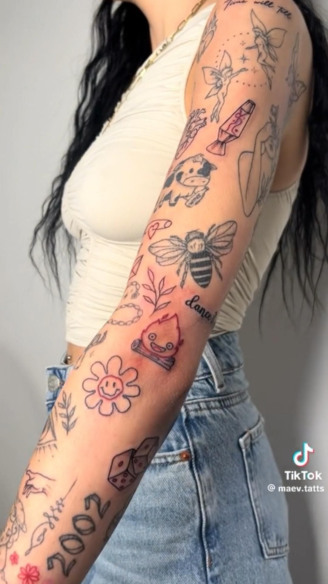 Playful Girly Sticker Sleeve with Bee and Smiley Flower Tattoo Design