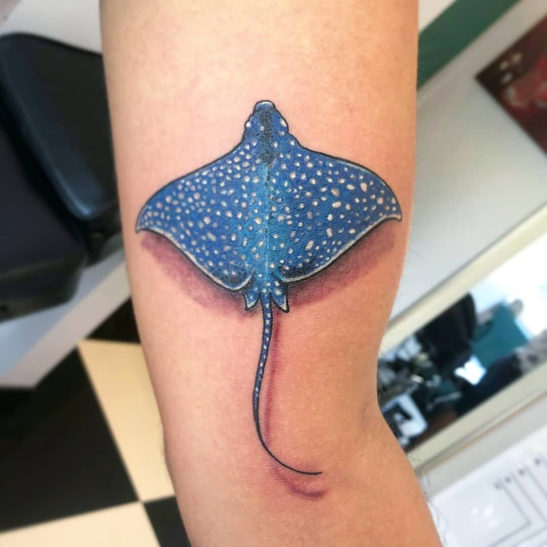 Blue Spotted Stingray Statement Tattoo Design