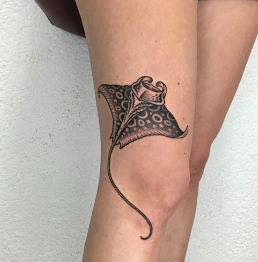 Classic Stingray with Soft Detail Tattoo Design