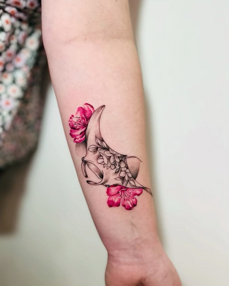 Soft Floral Fineline Stingray Tattoo Design
