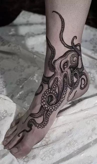 Delicate Floral Linework Along the Side of the Foot Tattoo Design