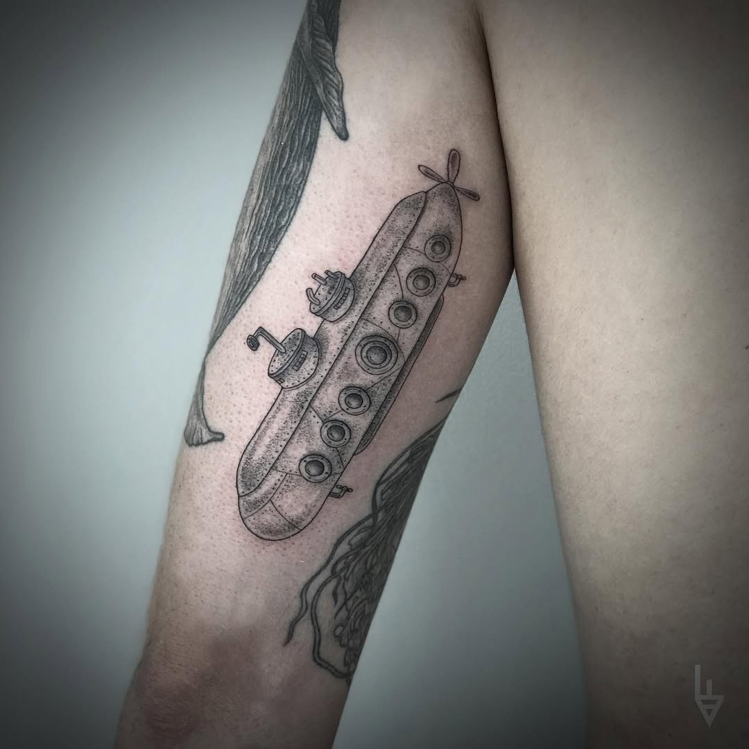 Stylish submarine tattoo for a unique vibe Tattoo Design