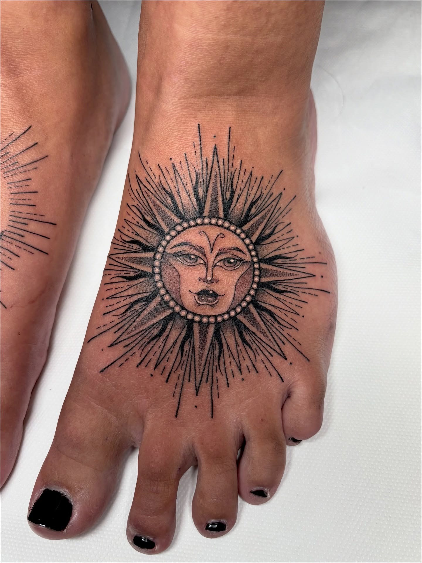 Vintage Sun Face Foot Tattoo Tattoo Design