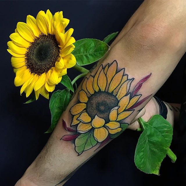Illustrated and Brightly Hued Sunflower Tattoo Tattoo Design