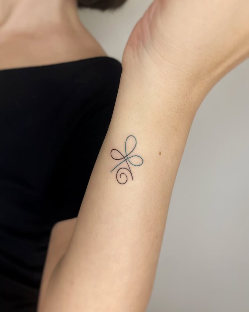 Infinity Arrow Neck Tattoo Tattoo Design