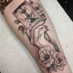 Lovers Card with Bouquet & Promise Tattoo Design