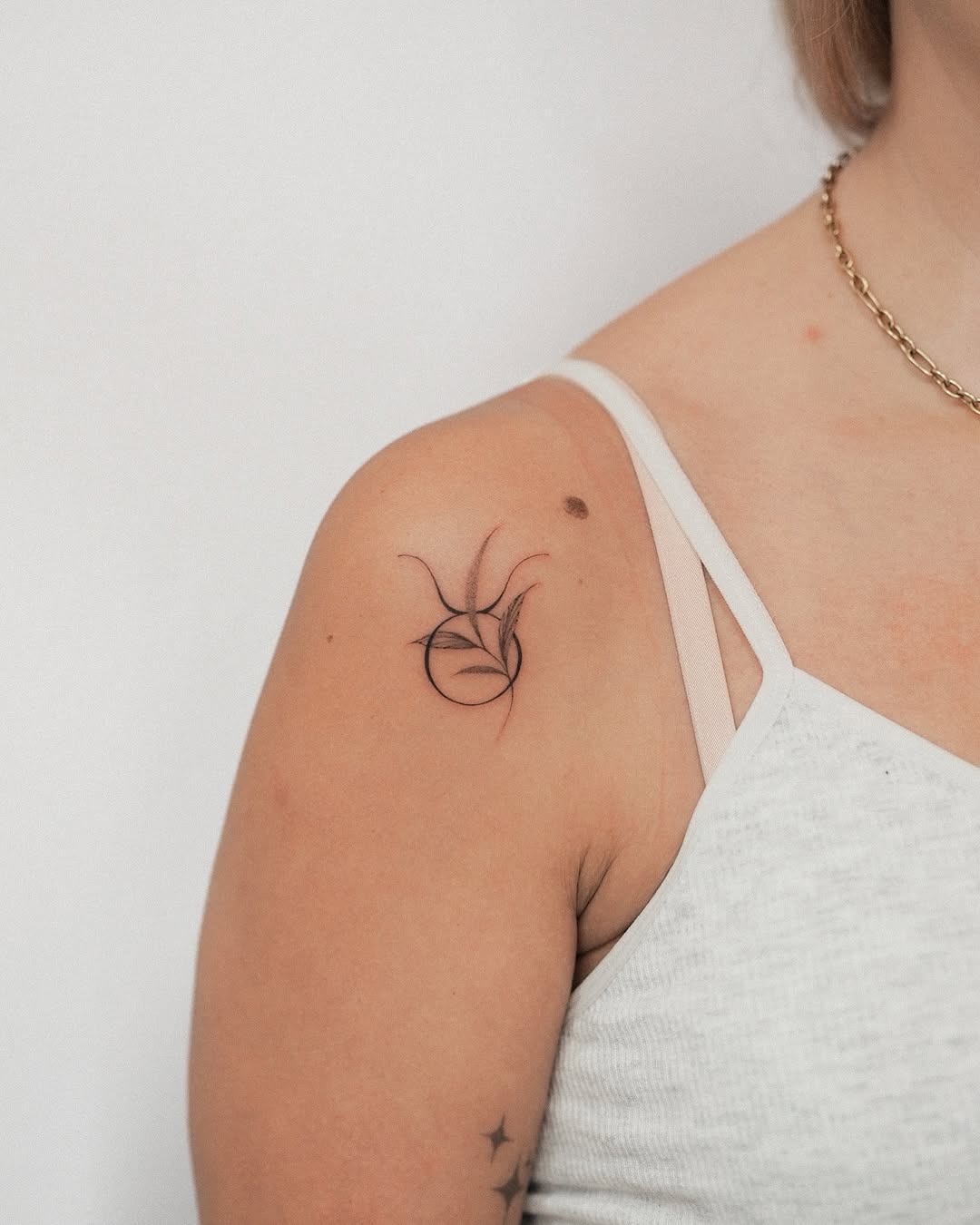 Minimalist Taurus Tattoo Tattoo Design