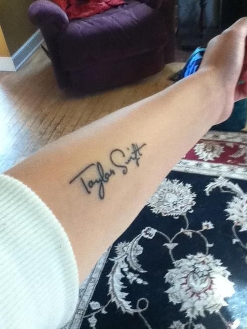 Taylor Swift Signature Tattoo Tattoo Design