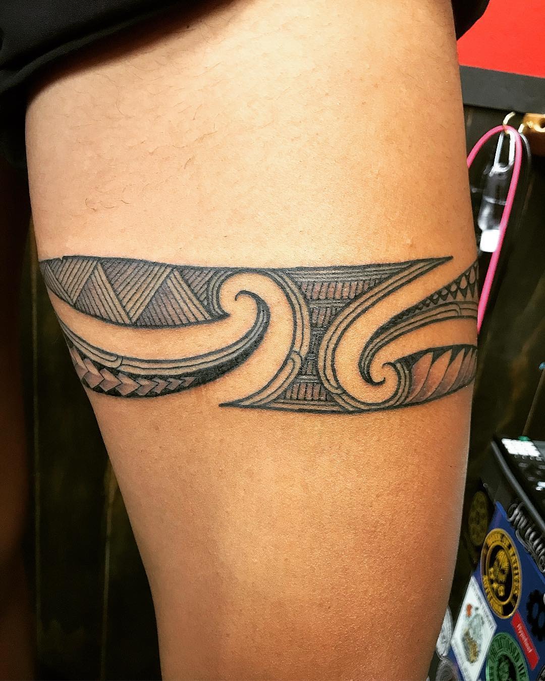 Polynesian Wave Thigh Band Tattoo Tattoo Design