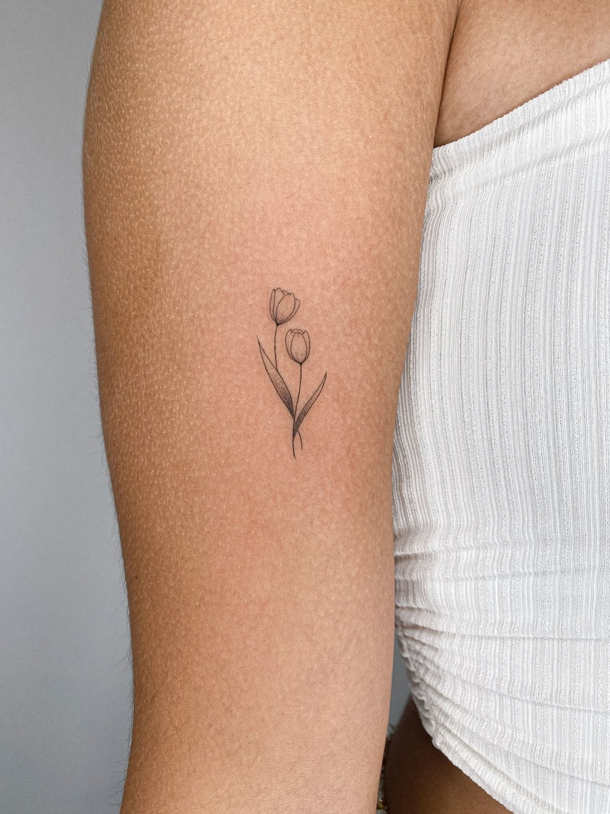 Cute Tulip Vase Tattoo Tattoo Design