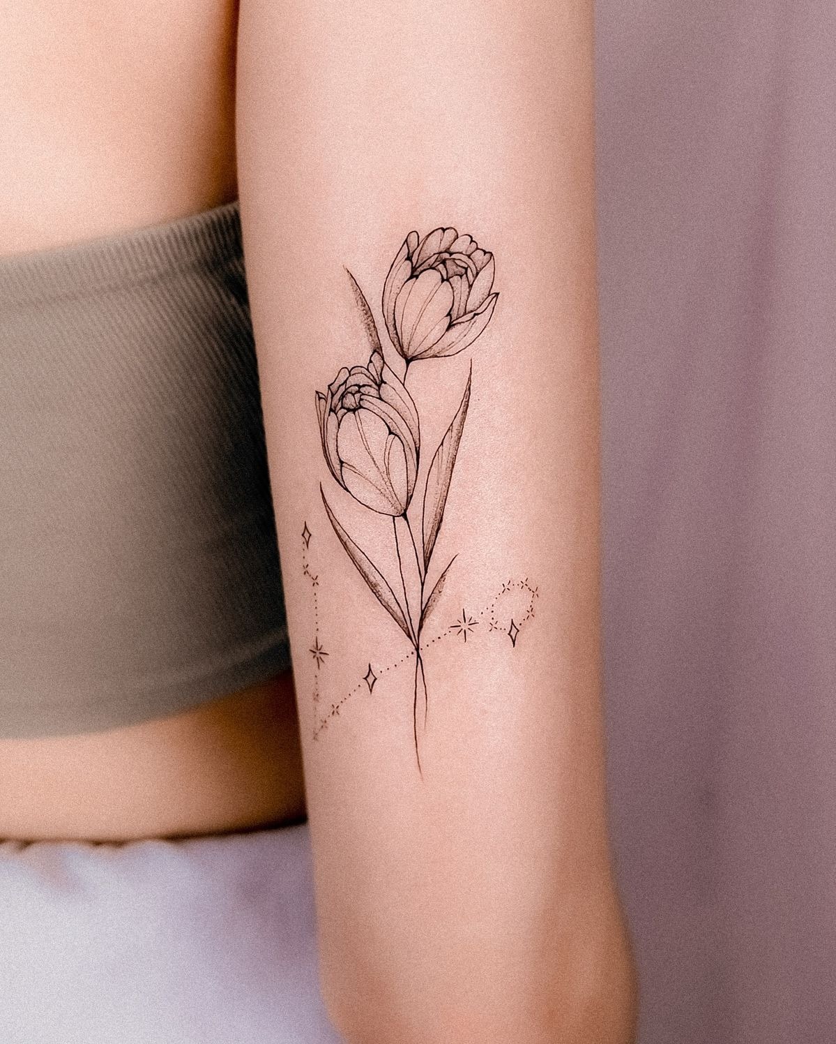 Flowing Tulip Tattoo. Tattoo Design