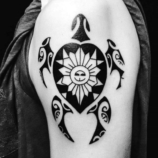 Bold Patterned Sea Turtle Tattoo Tattoo Design
