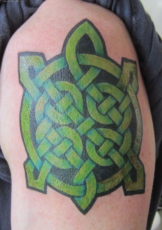 Green Celtic Knot in Turtle Shape Turtle Tattoos Tattoo Design