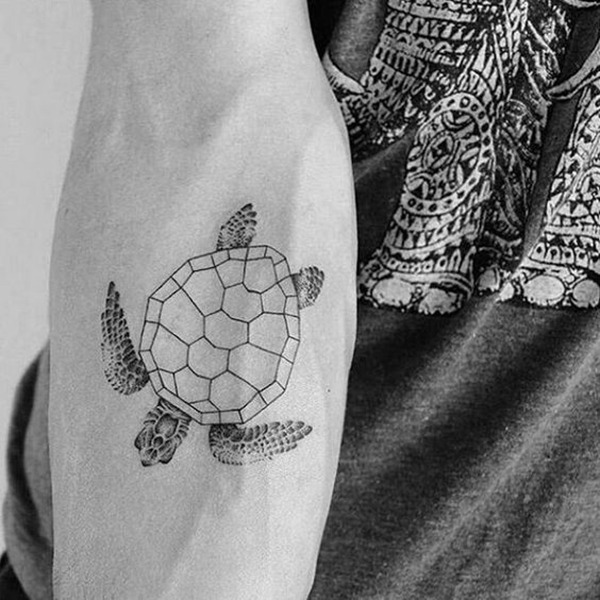 Minimalistic Sea Turtle from Above Turtle Tattoos Tattoo Design