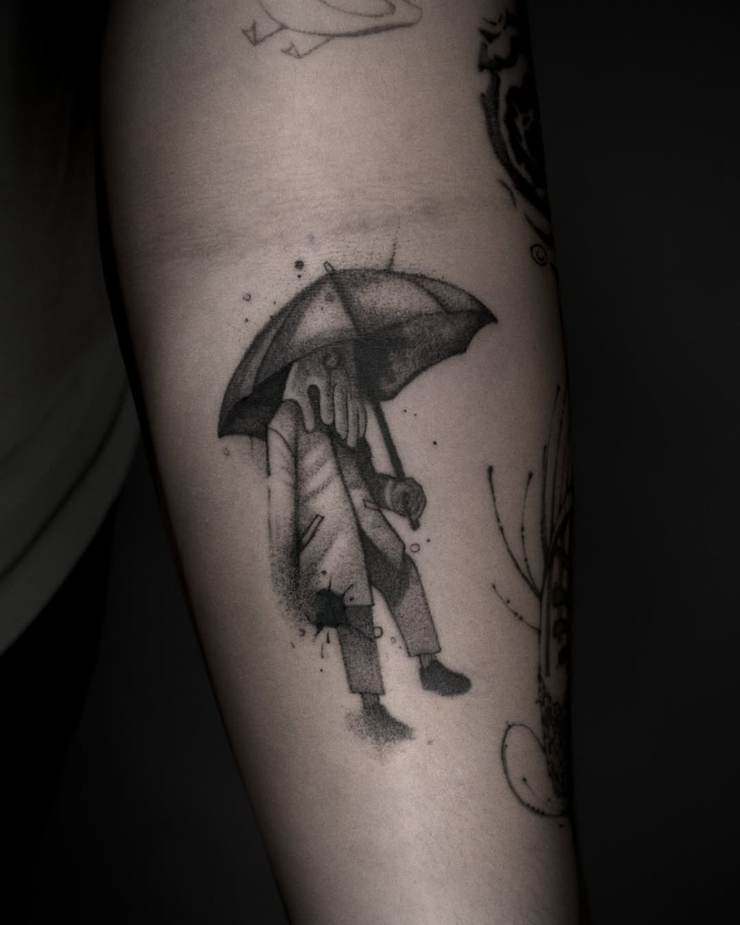 Stylish black and gray umbrella tattoo design Tattoo Design