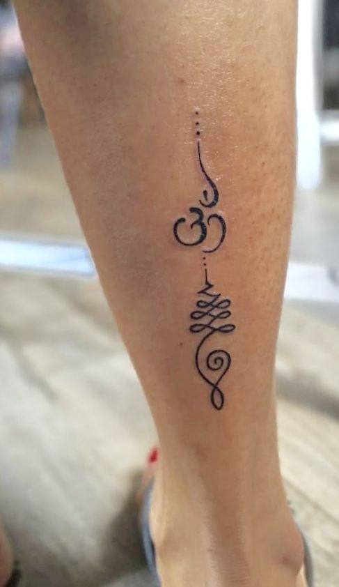 Minimal Fine Line Unalome Tattoo Design