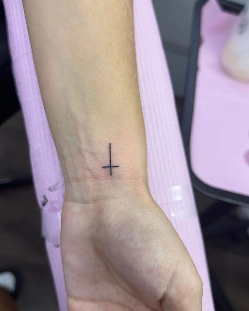 Simple Cross Tattoos for Men Tattoo Design