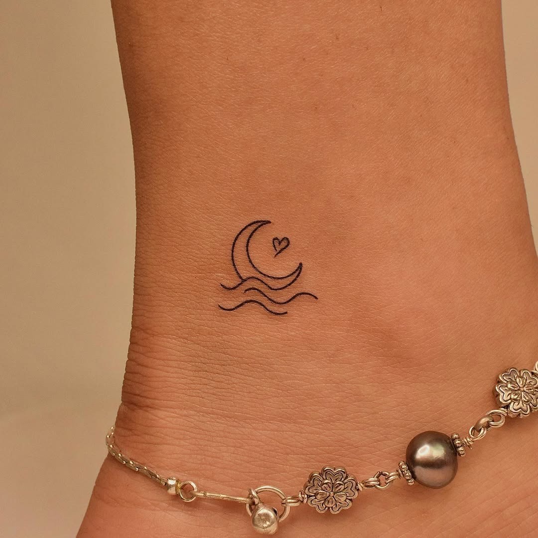 Charming Wave Tattoo Tattoo Design