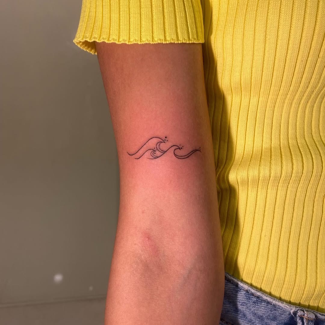 Minimalist Wave Tattoo Tattoo Design
