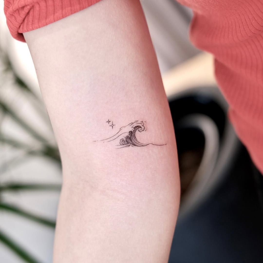 Minimalist Wave Tattoo Tattoo Design