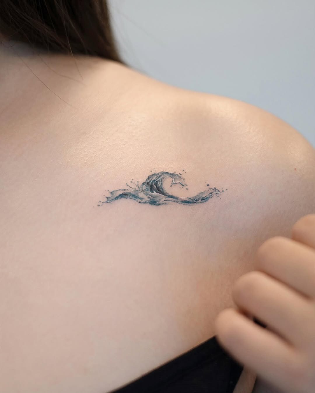 Stunning Wave Tattoo Tattoo Design