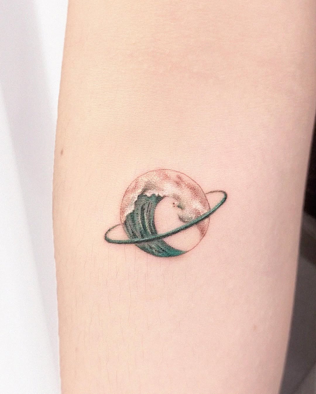 Stylish Wave Tattoo Tattoo Design