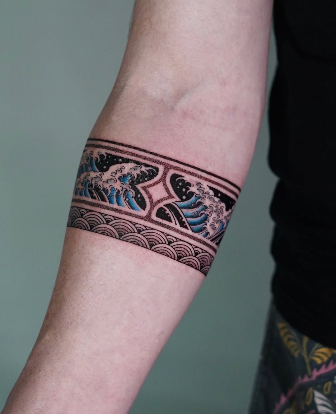 Stylish Wave Tattoo Tattoo Design