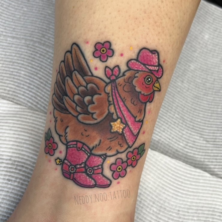Charming hen in pink boots and hat Tattoo Design