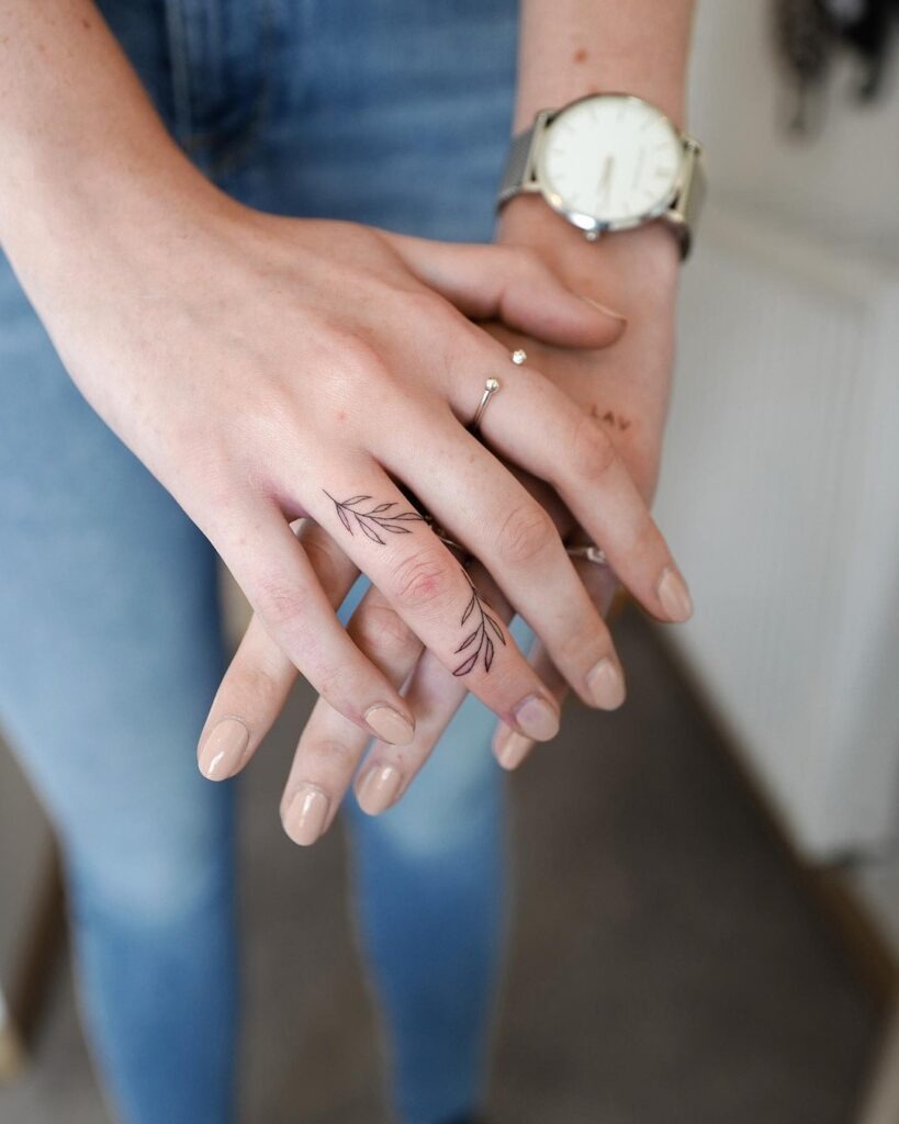 Leaf Wrap Finger Tattoo Tattoo Design