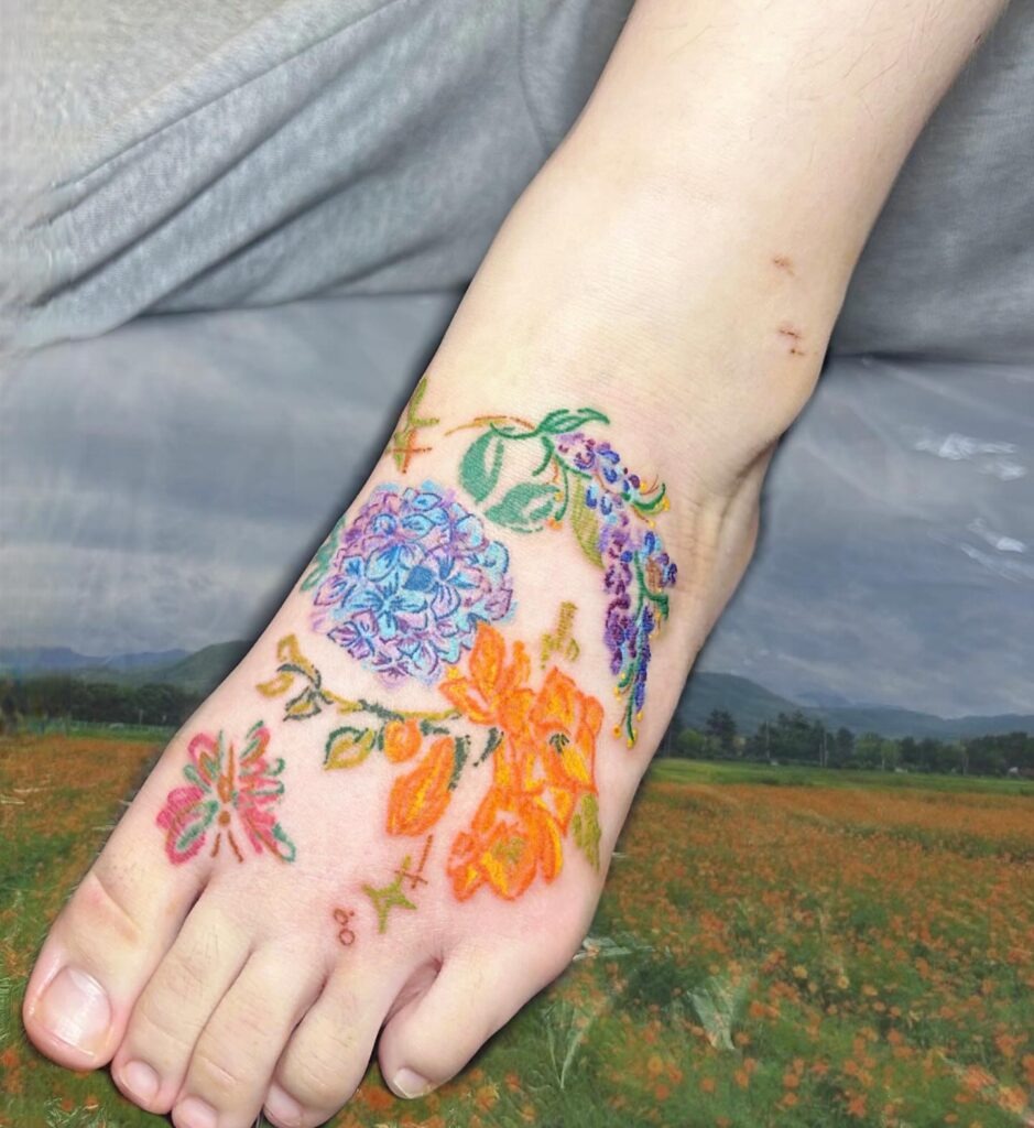 Delicate Floral Toe Tattoo Tattoo Design