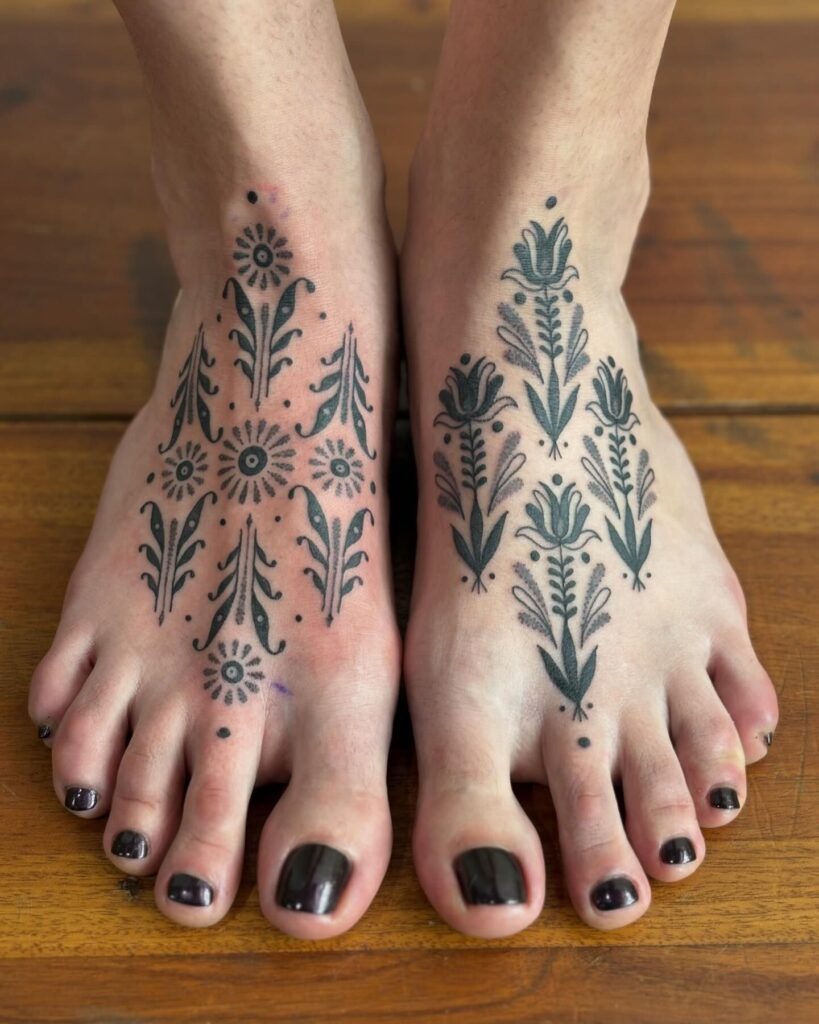 "In Omnia Paratus" Gilmore Girls Foot Tattoo Tattoo Design