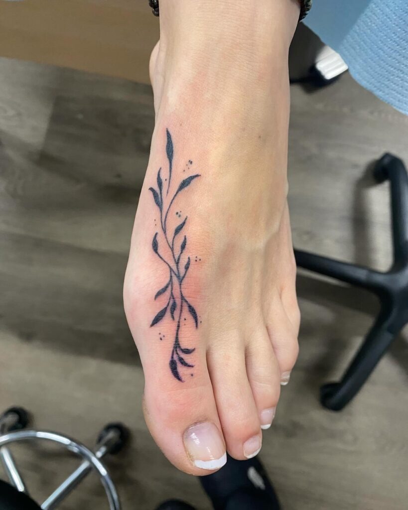 Minimalist Lotus Foot Tattoo Tattoo Design