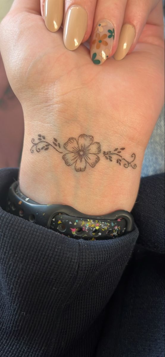 Floral Wristband Tattoo Tattoo Design