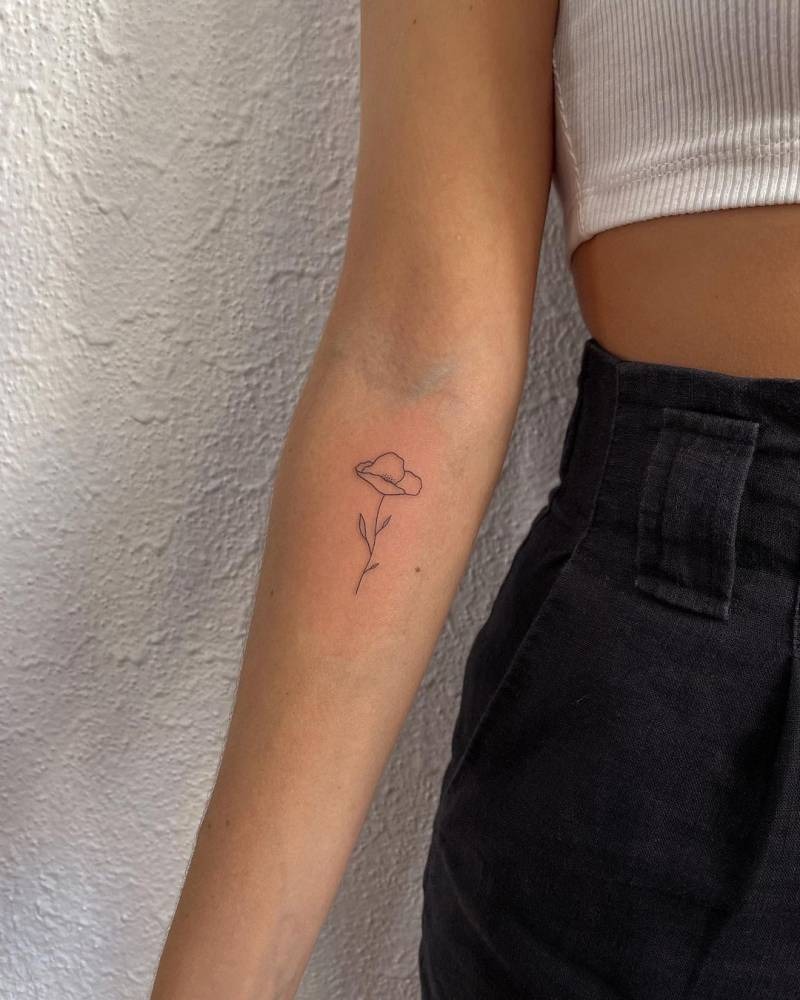 Minimalist Poppy Outline Tattoo Design