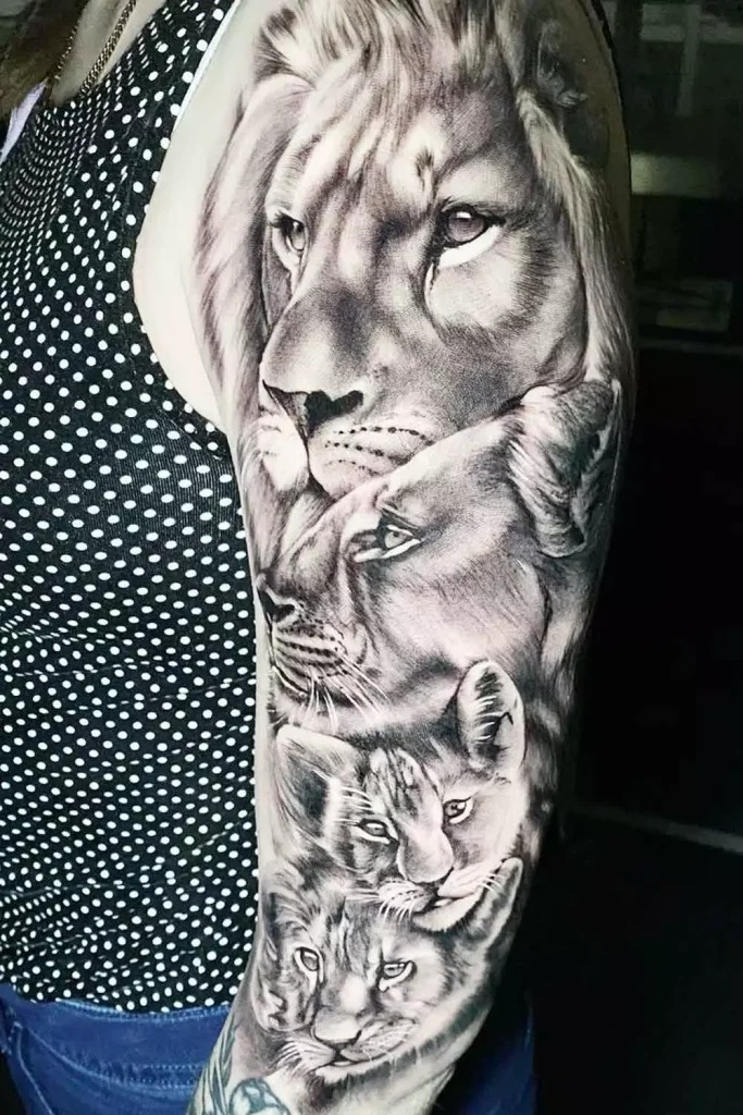 Minimalist Lion Wrist Tattoo Tattoo Design