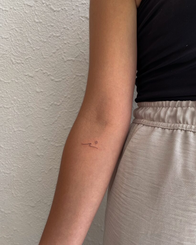 Little Wave and Star Tattoo Tattoo Design