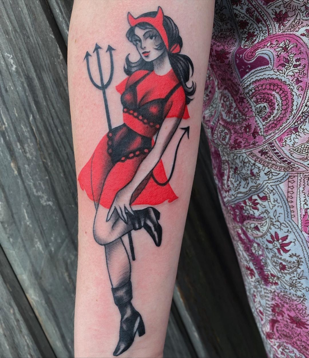 Retro Linework Peek-a-Boo Pinup Tattoo Design