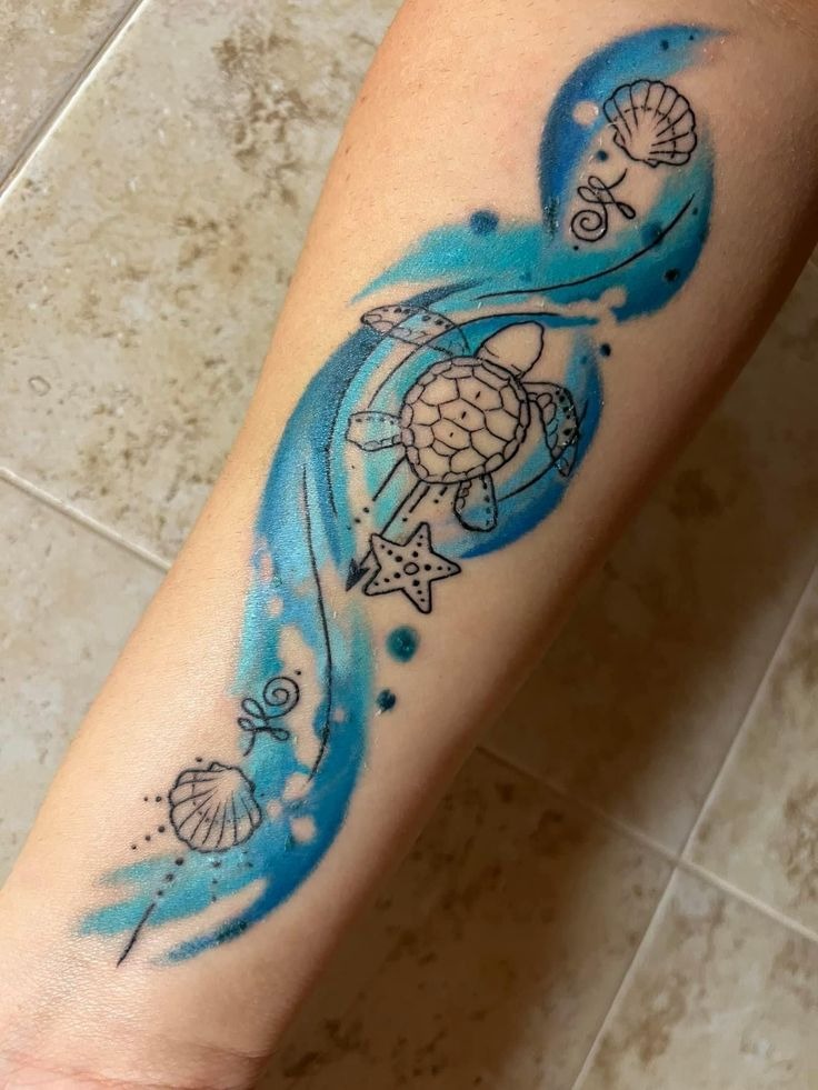 This design takes the watercolor tattoo trend and creates an enchanting new artistic format.