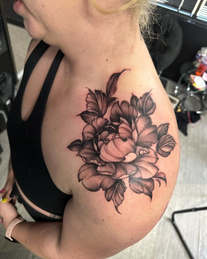 Playful Minnie Mouse Shoulder Tattoo Tattoo Design