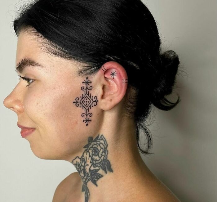 Abstract Leaf Tattoo Tattoo Design
