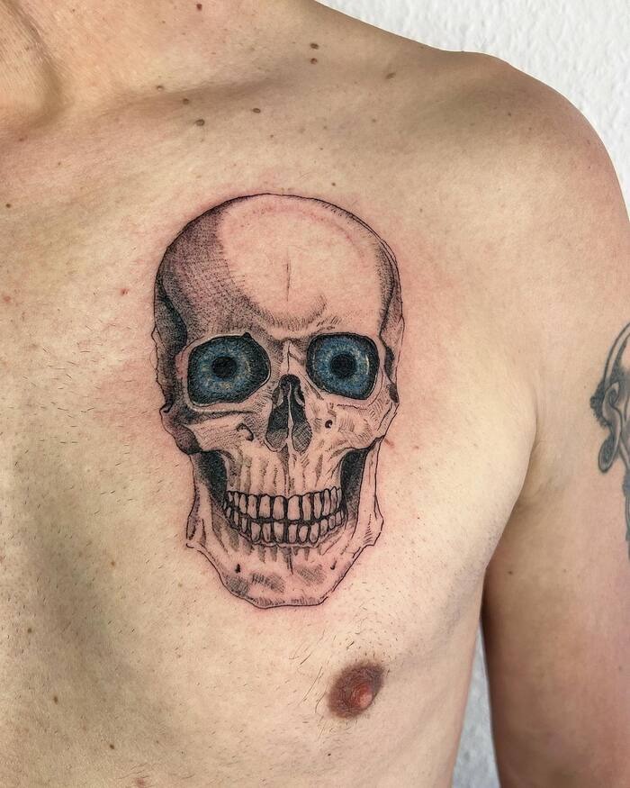 Rose-Embedded Skull Tattoo Tattoo Design
