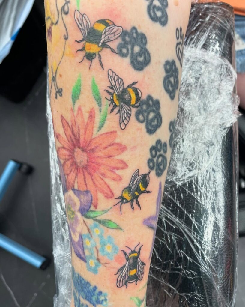Buzzing Bee Sleeve Filler Tattoo Design
