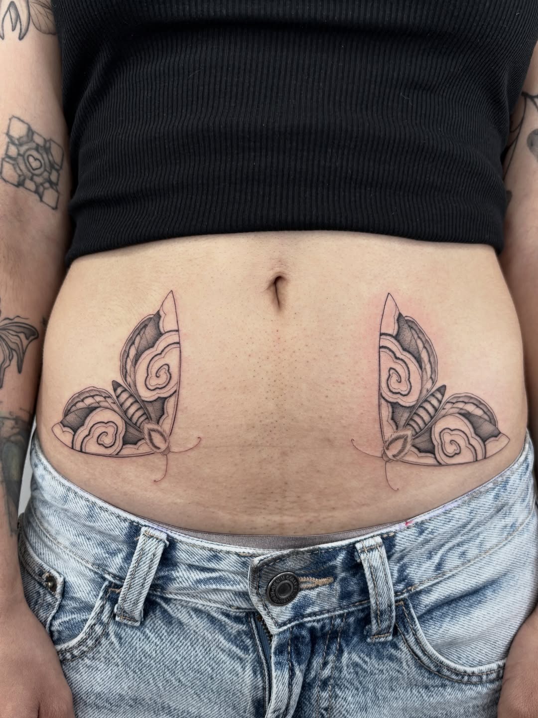 Mirrored Floral Vine Stomach Tattoo Tattoo Design