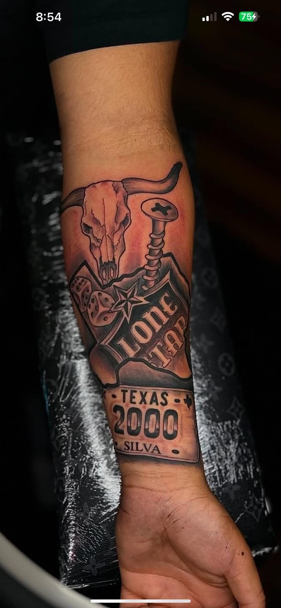 This one feels like a whole Texas story stitched into skin, gritty, proud, and a little bit rebellious in the best way.